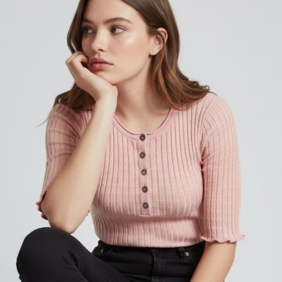 Sundance Tops - 🌻Sundance Living Y2K Legend Henley top Size LP (Large Petite)